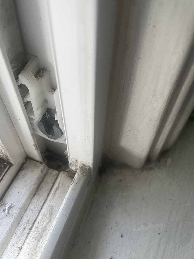 Window coil foot
